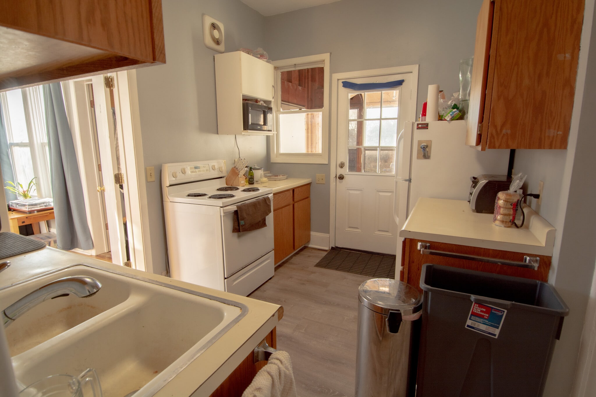 Kitchen - 1100 15th Ave SE