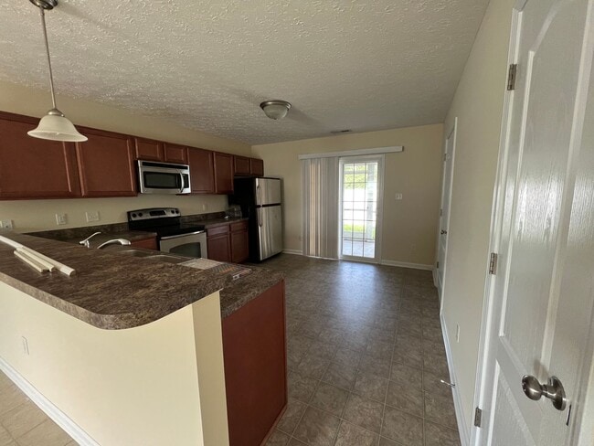 Building Photo - Nice two bedroom two and a half bath town home in Carolina Forest. Just minutes to area bases, be...