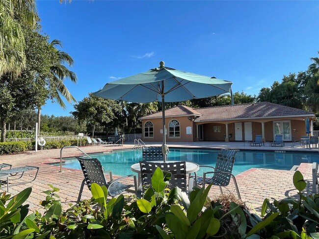 Building Photo - 932 NW 126th Terrace