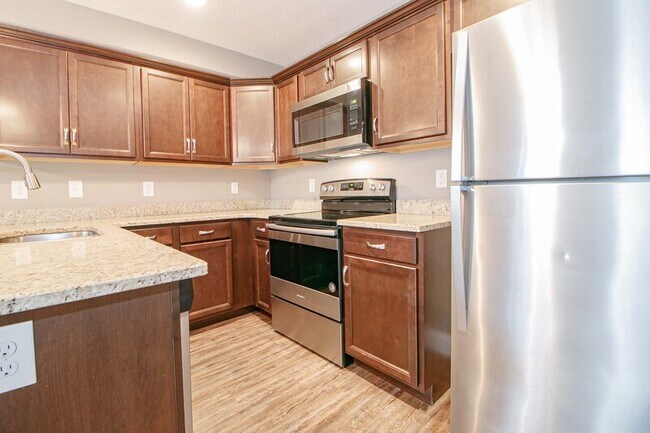 Building Photo - 325-C Landrum Place