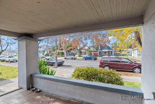 Building Photo - 7840 Church St