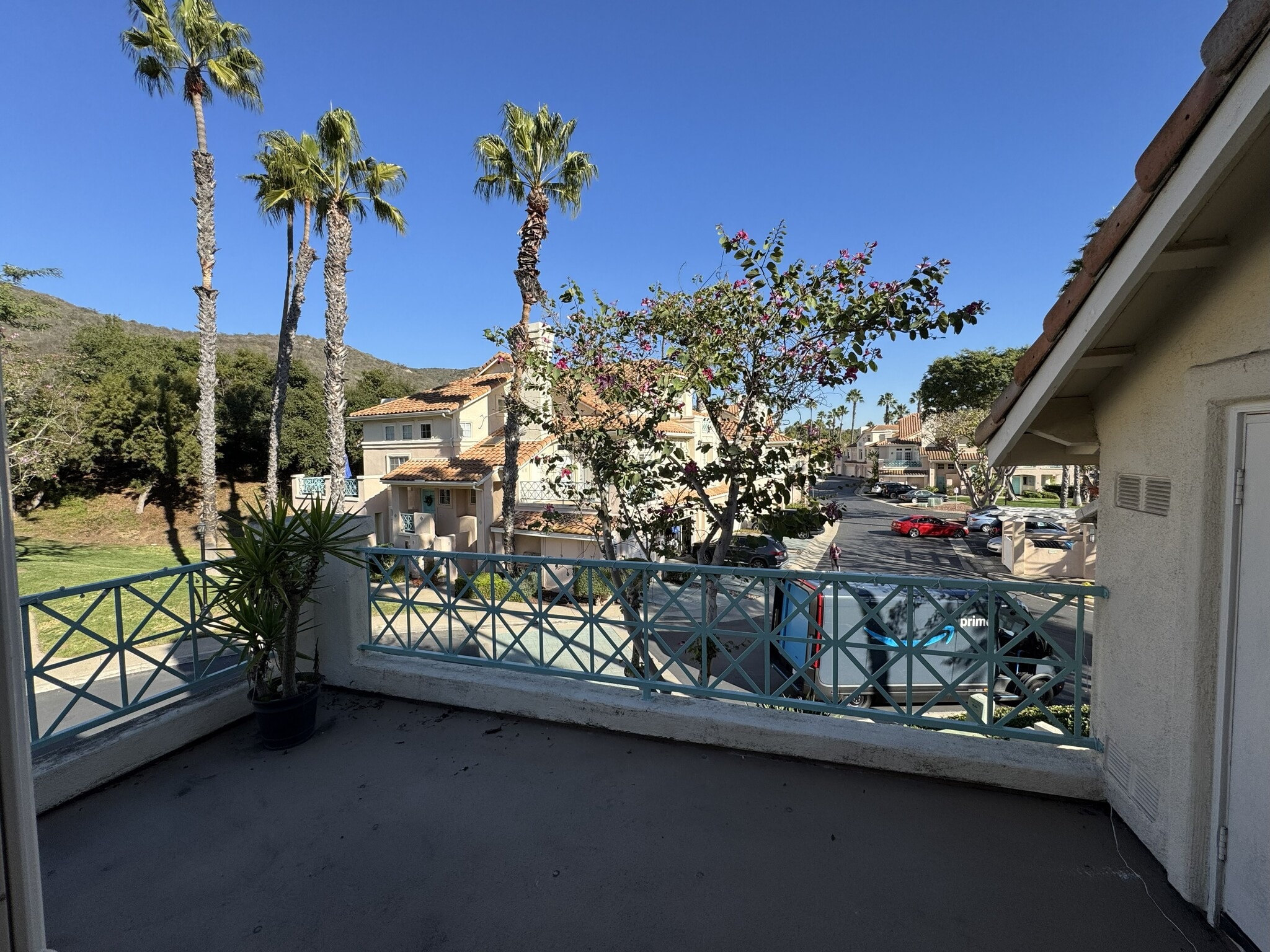 Large outdoor patio - 12646 Springbrook Dr