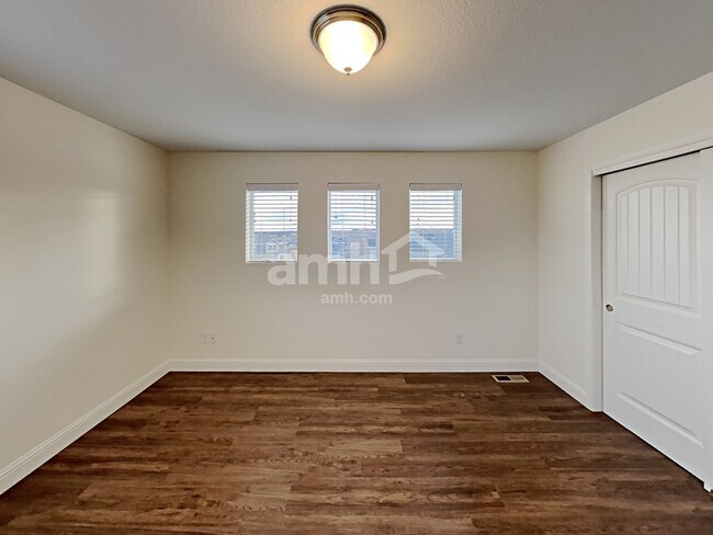 Building Photo - 12730 Ventana St