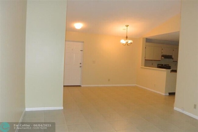 Building Photo - 5801 Riverside Dr