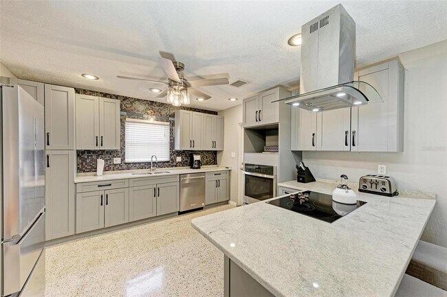 Building Photo - 6000 Bayou Grande Blvd NE