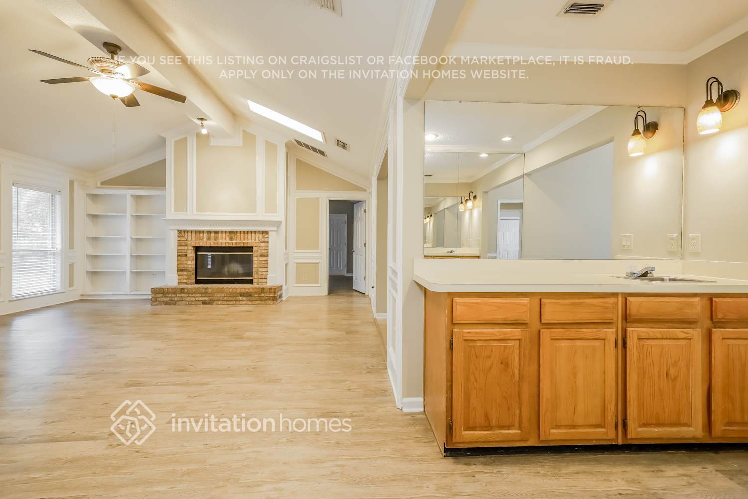 Building Photo - 1918 Belle Angeline Ct