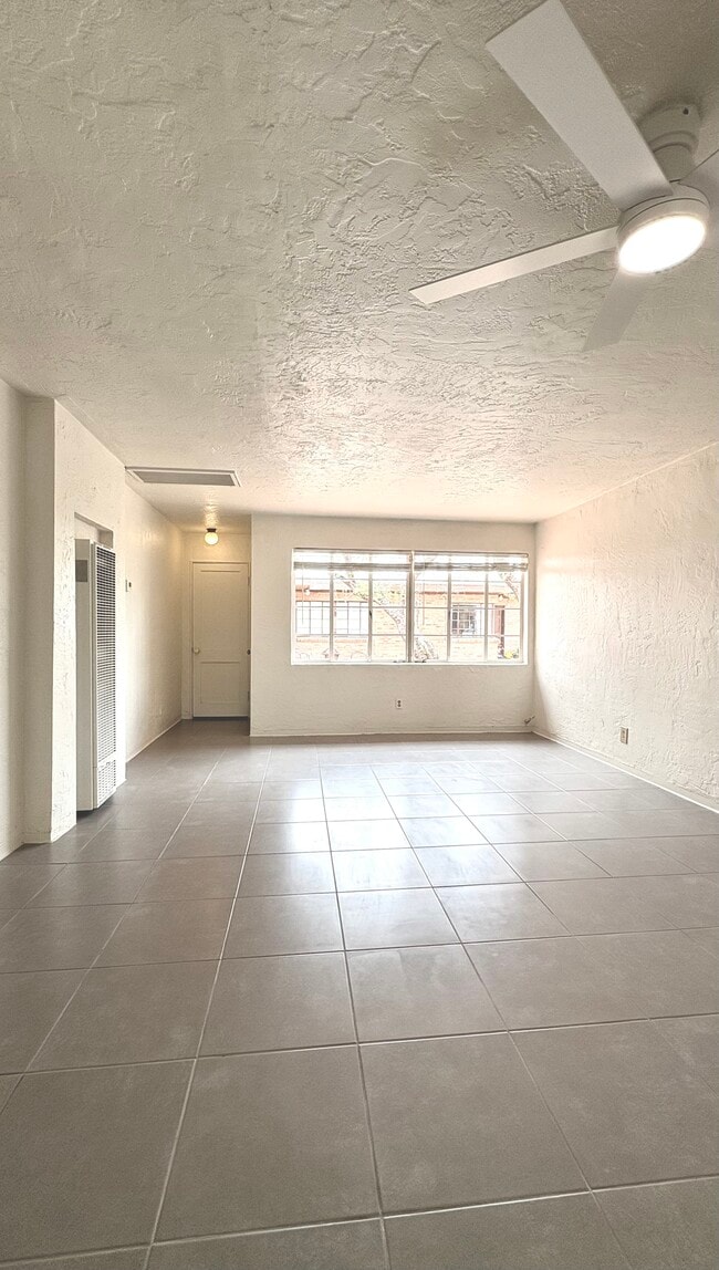 Building Photo - 2334 N Richey Blvd