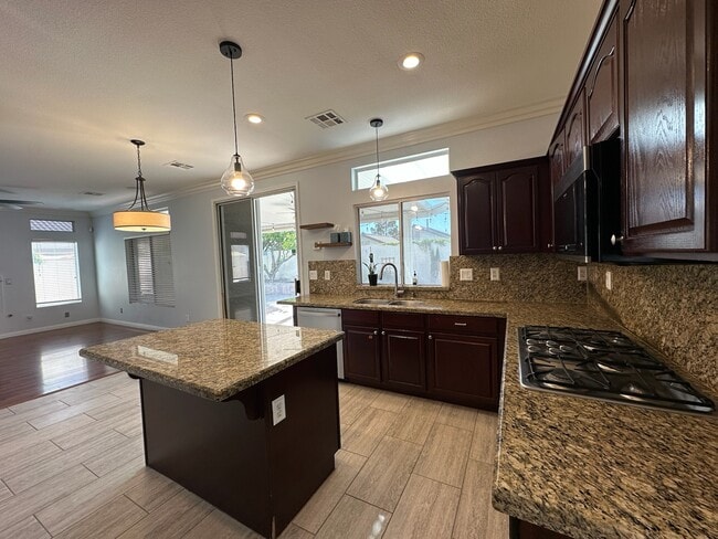 Building Photo - 7944 Quail Harbor St