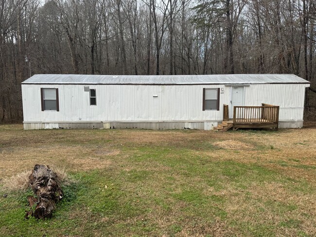 Primary Photo - Dallas, NC Ready to Move IN