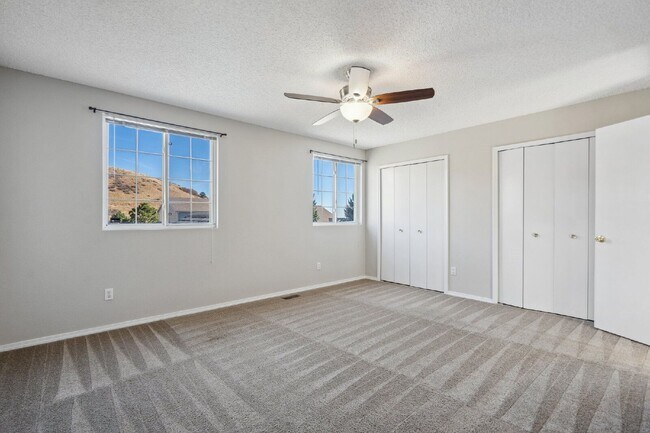 Building Photo - 7430 Julynn Rd