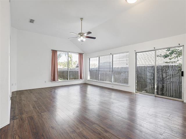 Building Photo - 517 Terrace View Dr