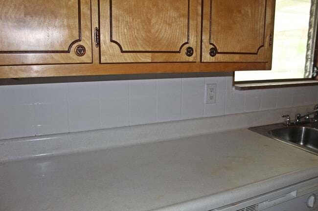 Building Photo - Alcoa City Rental Available Now