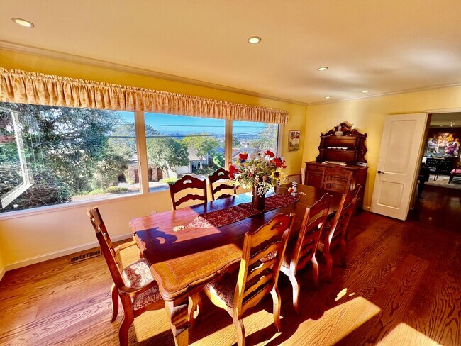 Building Photo - Charming and Accommodating Carmel-by-the-Sea Home coming soon!