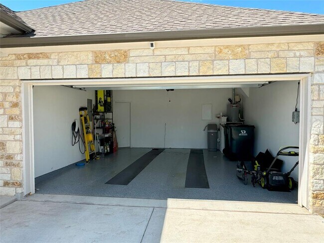 Building Photo - 118 Coyote Mountain Cv