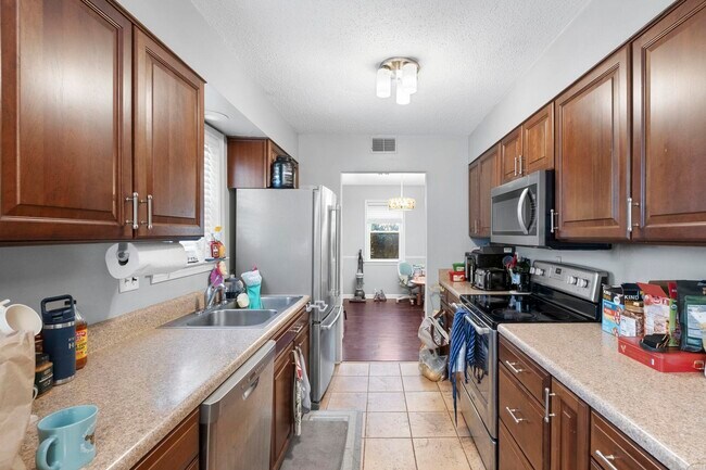 Building Photo - 461 Dove Valley Rd