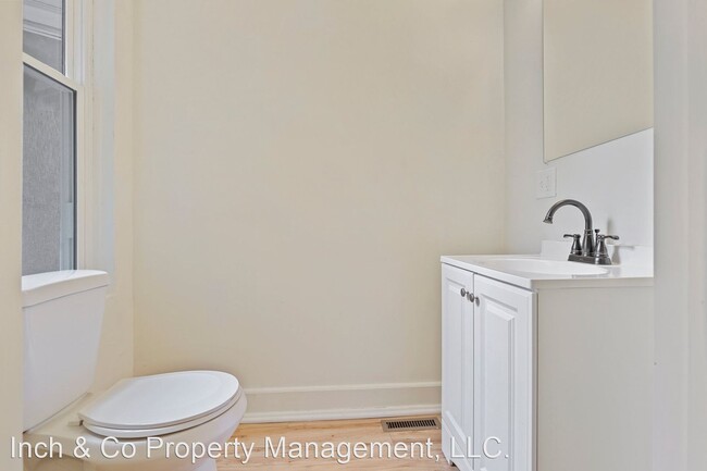 Building Photo - 4 br, 1.5 bath House - 1315 Berryhill Street