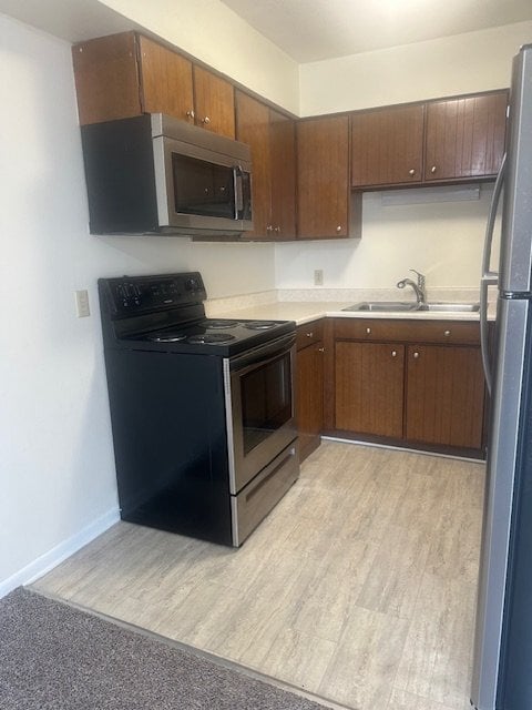 Building Photo - 634 W Foulke Ave