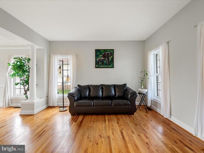 Building Photo - 226 Taggart Dr