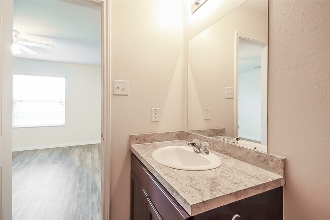 Building Photo - 3018 Della Porta Ct