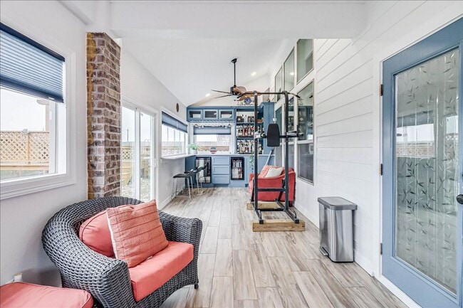 Building Photo - 7809 Pavo Real St