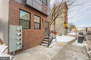 Building Photo - 1634 W Susquehanna Ave