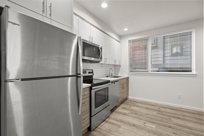 Interior Photo - Ship Street