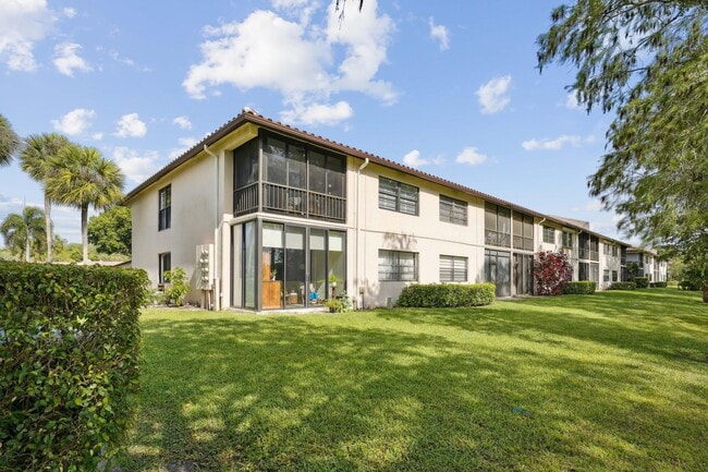 Building Photo - 21650 Juego Cir