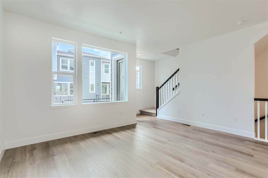 Building Photo - 2748 W 68th Ave