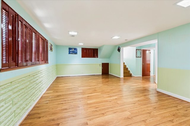 Building Photo - 3836 W Estes Ave