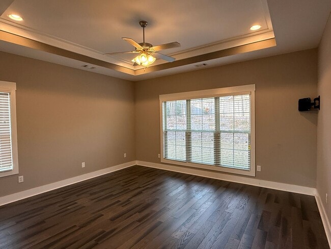 Building Photo - Beautiful Craftsman Style 2 Story Home in Parkerson`s Mill