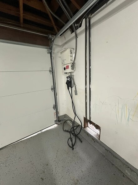 Building Photo - 575 Modoc Ct