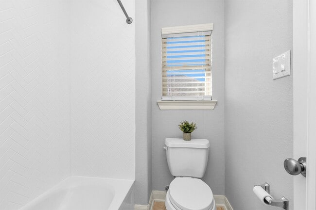 Building Photo - 30515 Mystic Canyon Dr