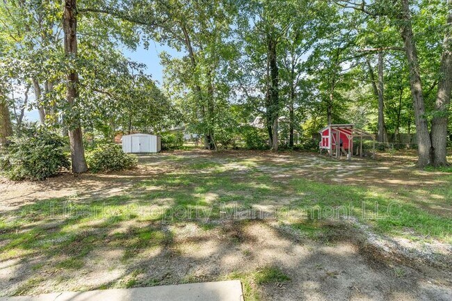 Building Photo - 6754 Cedar Chest Ct