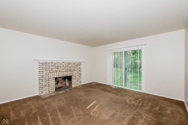 Building Photo - 3131 Acoma Dr