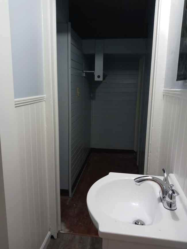 Extra Storage Space - 210 Edward St