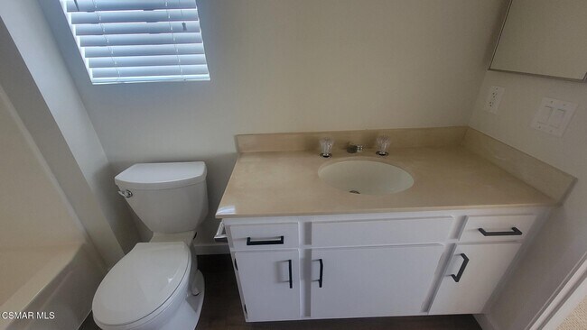 Building Photo - 2075 Sierra Pl