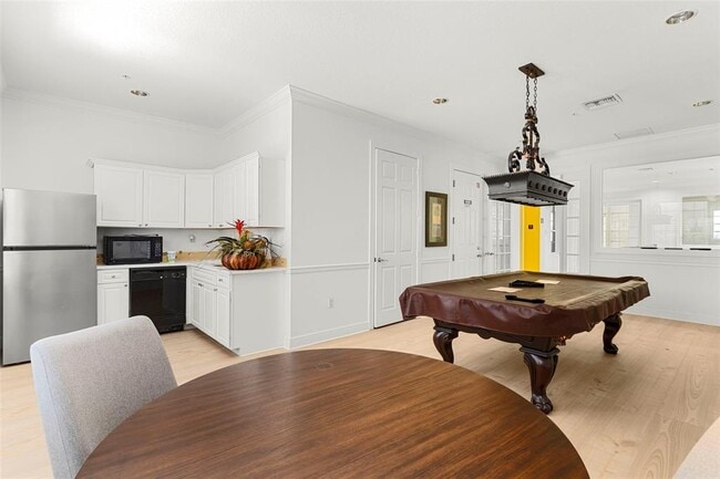 Building Photo - 5222 Hampton Beach Pl