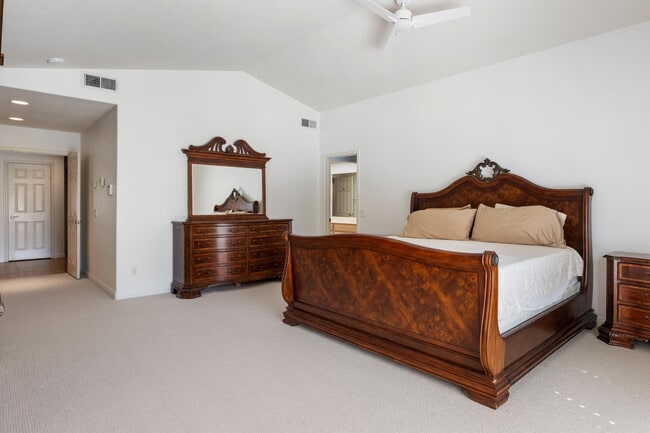 Building Photo - 75951 Kimberly Ln