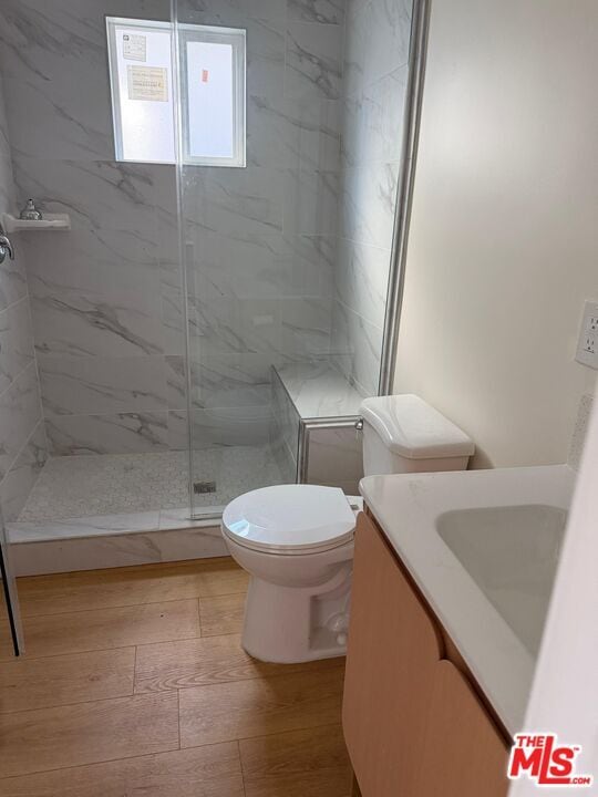 Building Photo - 10802 S Doty Ave