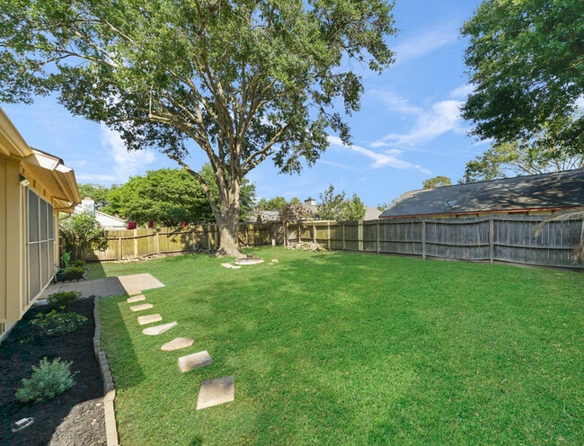 Building Photo - 22626 Leedstown Ln