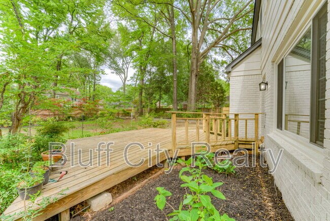 Building Photo - 7238 McVay Rd