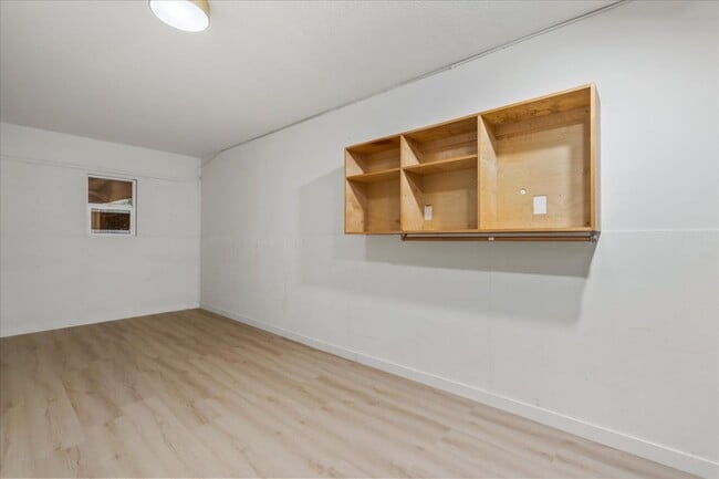 Building Photo - 3567 Baldwin Ave