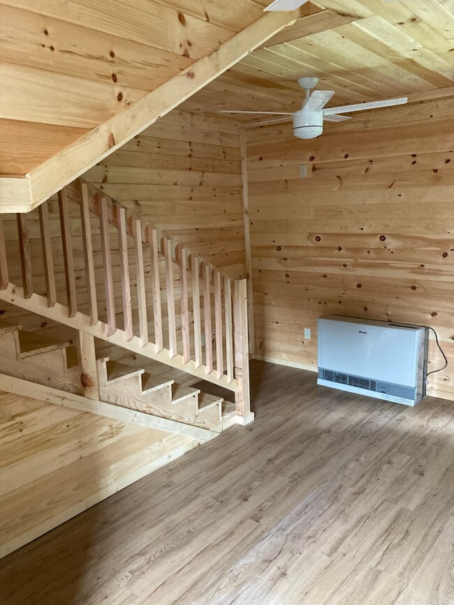 Building Photo - 11 Newhall St