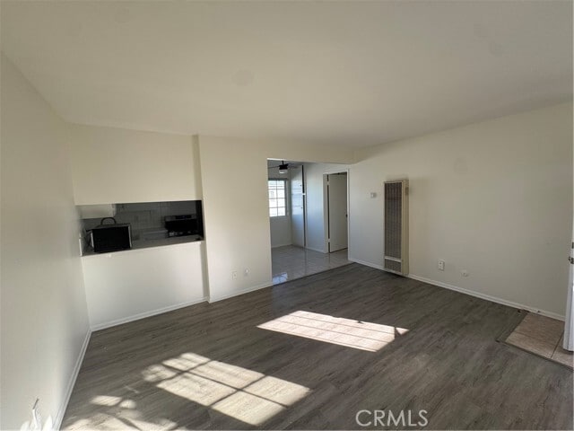 Building Photo - 625 Amapola Ave