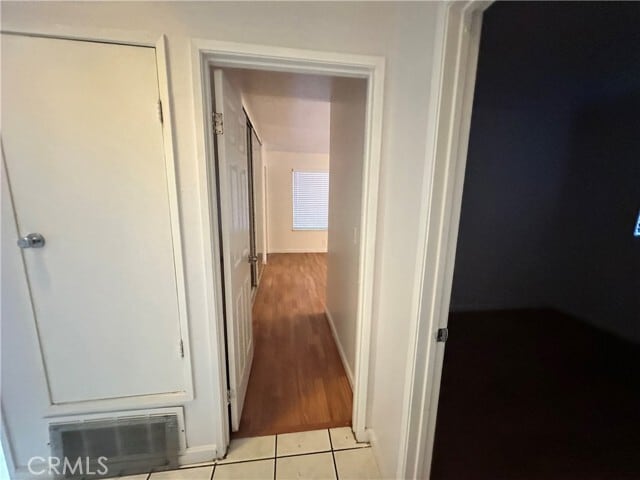 Building Photo - 234 Sagamore St N