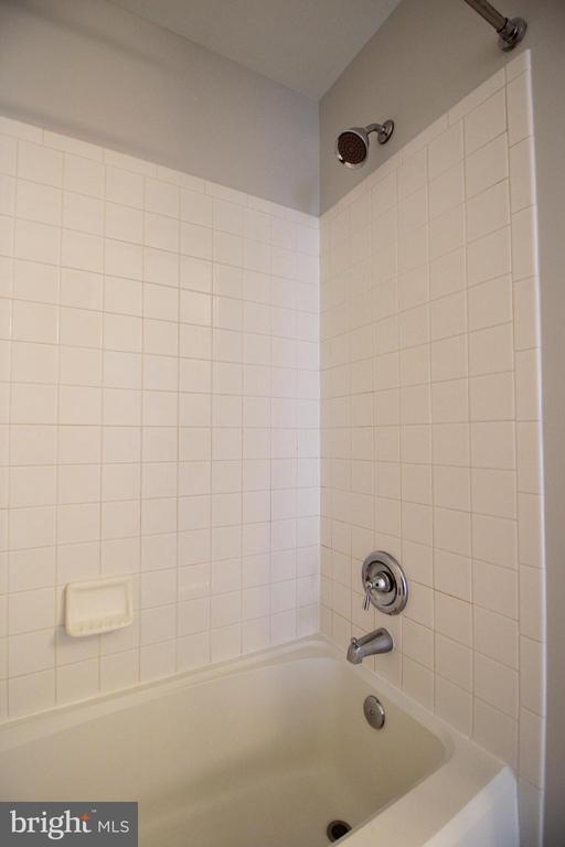 Building Photo - 46598 Drysdale Terrace