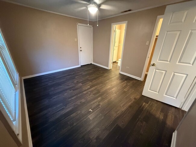 Building Photo - 212 Choice St