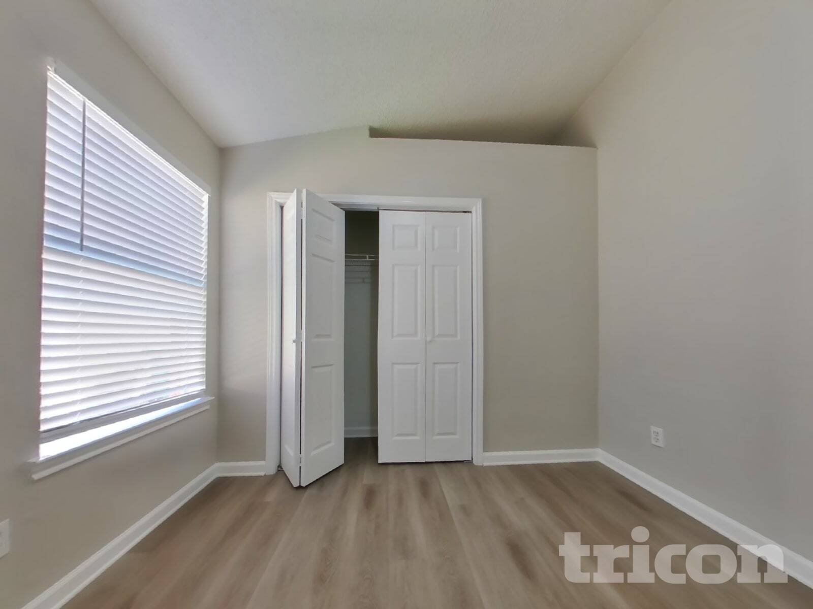 Building Photo - 3146 Boynton Dr