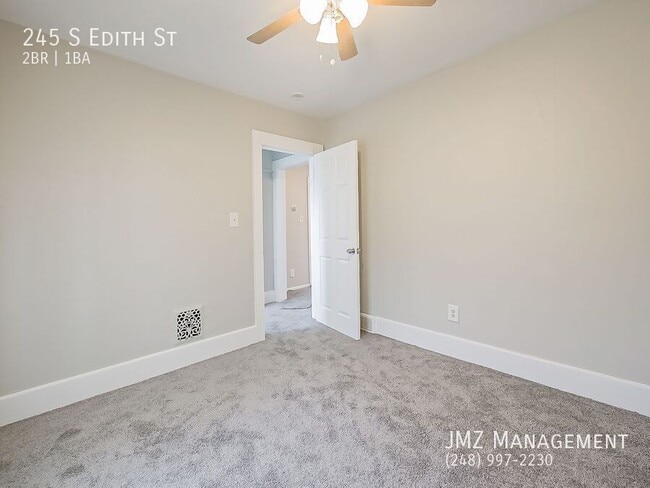 Building Photo - 245 S Edith St