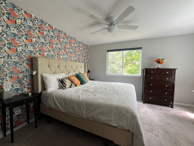 Building Photo - Beautiful 3 Bed/3 Bath in North Boulder Available 7/6